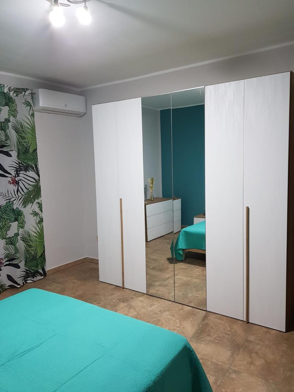 Harbour House And View Apartment คาตาเนีย ภายนอก รูปภาพ