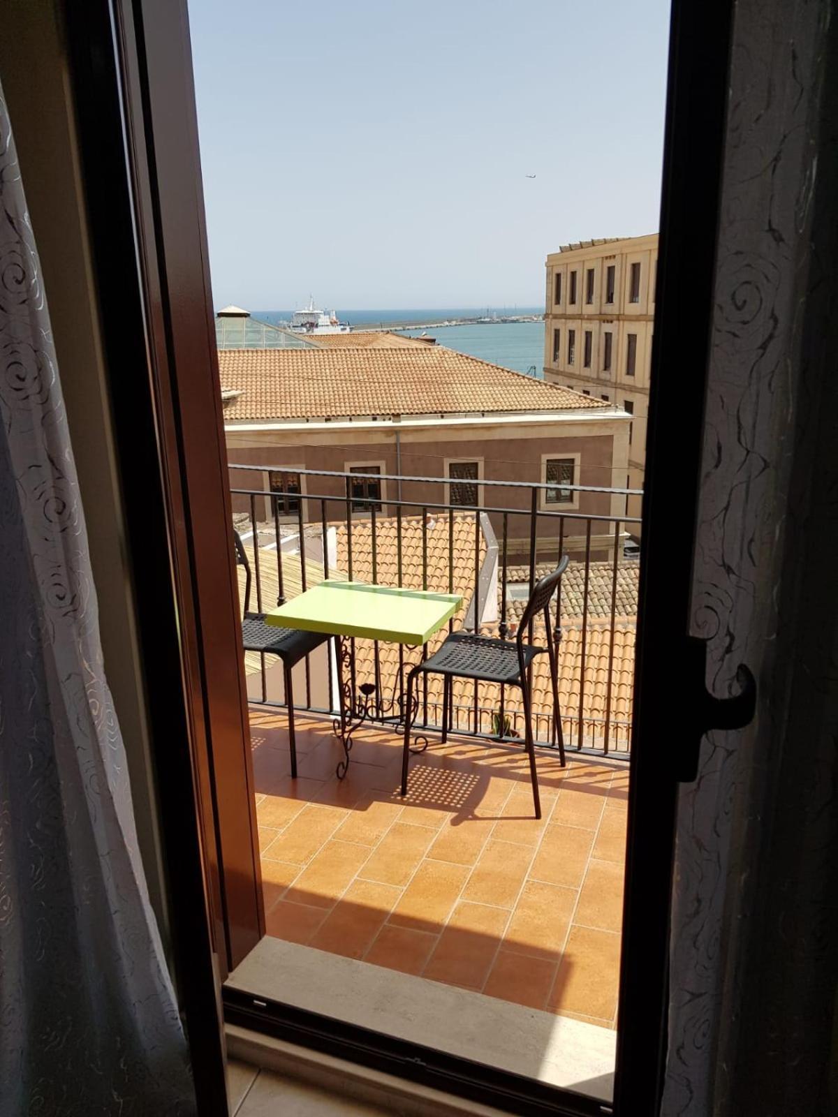 Harbour House And View Apartment คาตาเนีย ภายนอก รูปภาพ